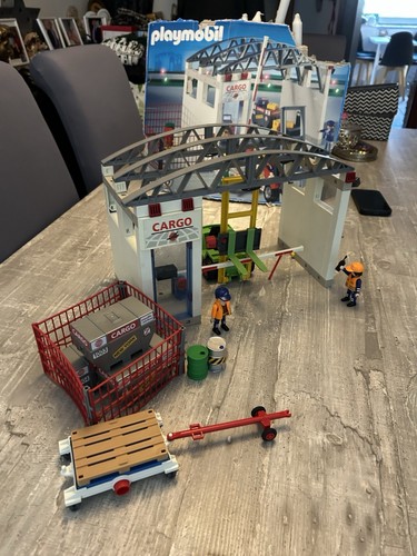 Playmobil cargo station - playmobil,