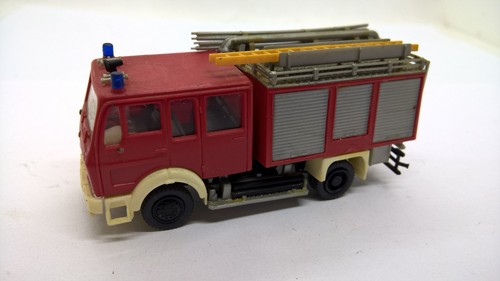 Preiser 1144 mercedes 1019 - 1144,