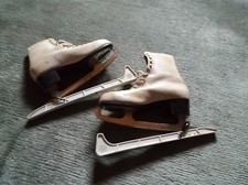 Schlittschuhe Leder Gr.39 gefüttert