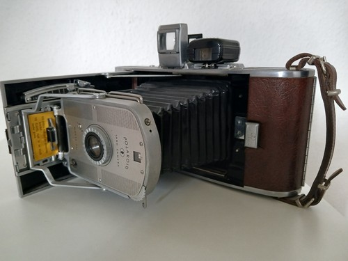 Polaroid land camera b - camera,