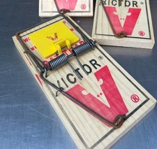 -LOT OF 11- Victor Rat Traps