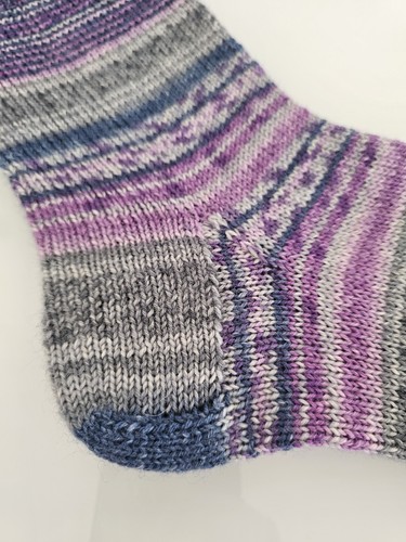Handgestrickte socken - handgestrickte, –