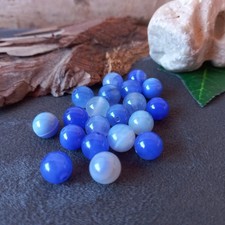 20 Edelsteinperlen Achat blau