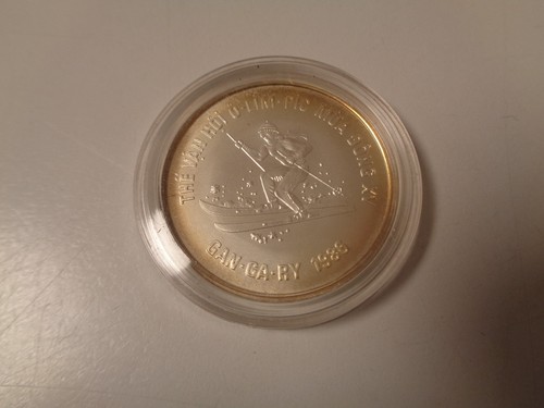 Vietnam 1986 100 dong in - vietnam,