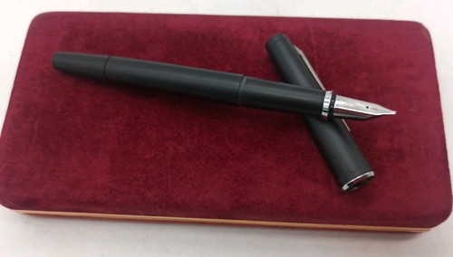 585 gold neu neuwertig lamy - 585,