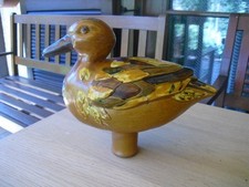 🌹   GARTENFIGUR ENTE