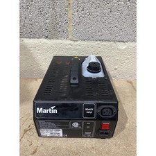 Martin Jem Magnum 550 92228610 Rauch-/Nebelmaschine Kompakt 240-V 640-W (For Parts)