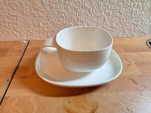 Tasse mit untertasse urban - tasse,