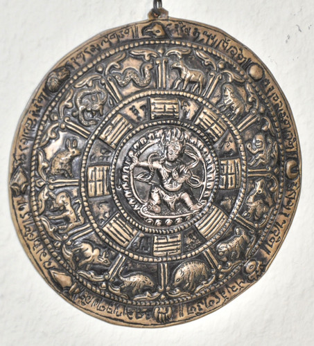 Tibetanische messingfarbene