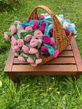 Gestrickte Blumenstrauß Decke