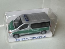 Renault Trafic Kombi Bus "Polizei Berlin" - NEU/OVP - Rietze 51361