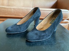 Pumps ( Wildeder ) -- Schwarz -- Gr. 38-- Pino Convertini