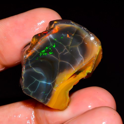 äthiopischer opal rohstein - Äthiopischer,