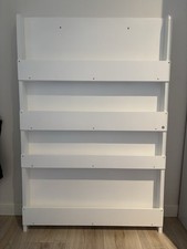 Schönes Tidy books Regal in