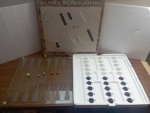 Backgammon brettspiel aus - brettspiel,