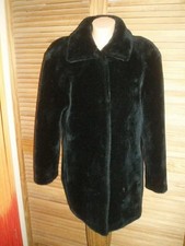 Web-Pelz-Jacke-Mantel..Vittori