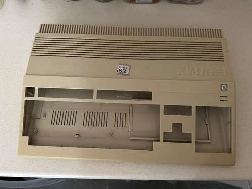 Amiga 500 gehäuse schrauben - 500,