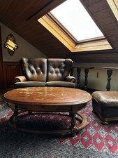 Sofa 2 sitzer Leder chesterfield stil, mit hocker