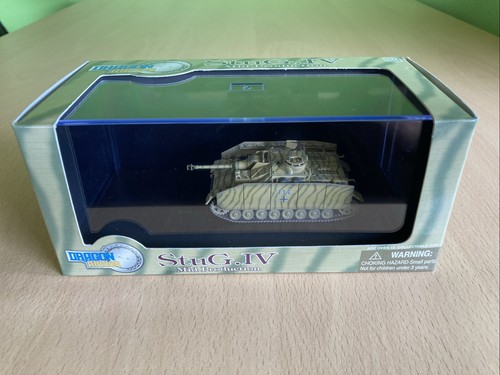 Dragon armor 60116 stug iv - armor, stug.