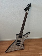 ESP LTD EX-351D Explorer E-Gitarre