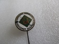 Anstecknadel Fußball " VEB Dresdner Brauereien "