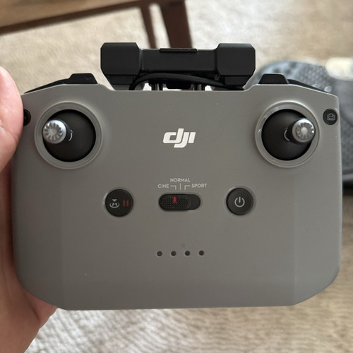 DJI