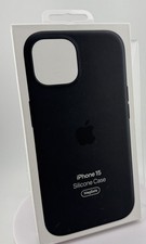 Original Apple iPhone 15 Silikon Hülle Case mit MagSafe MT0J3ZM/A Schwarz Black