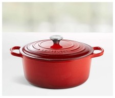 Le Creuset Signature Bräter 28 cm rund kirschrot, Emaille hell