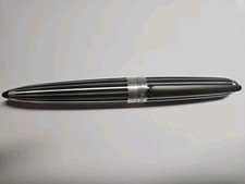 Diplomat Aero Füllfederhalter,  Feder M,  Schwarz Stripes, , Neu