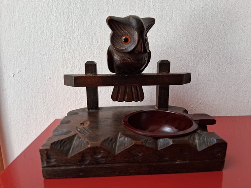Alter aschenbecher aus holz - alter,