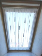 Handarbeit Scheibengardinen Weiß Silber  B 70cm Spanngardine H 70cm Dachfenster