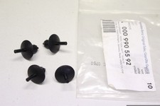 4x ORIG MERCEDES Sprinter Volvo S40 V40 Spreizniete Stoßstange A0009905592 OVP