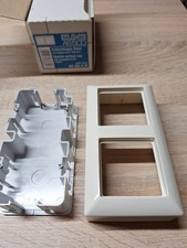 Jung Aufputz - Kappe 2Fach in