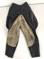 Stiefelhose für Offiziere der Luftwaffe. Getragenes Eigentumstück, leicht beschä