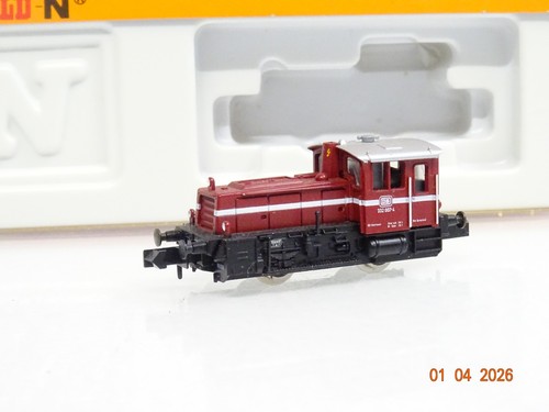 Arnold 2071 diesellok 332 - n,