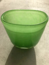 Henry Dean Vase unbenutzt Glas grün oval handgefertigt