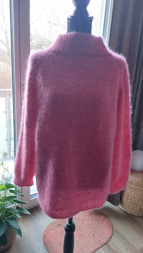 Pullover handgestrickt