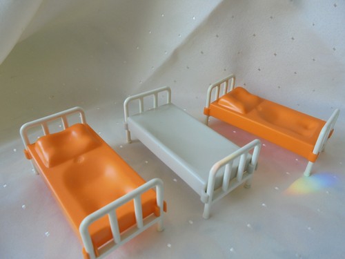 Playmobil krankenhaus bett - 1,