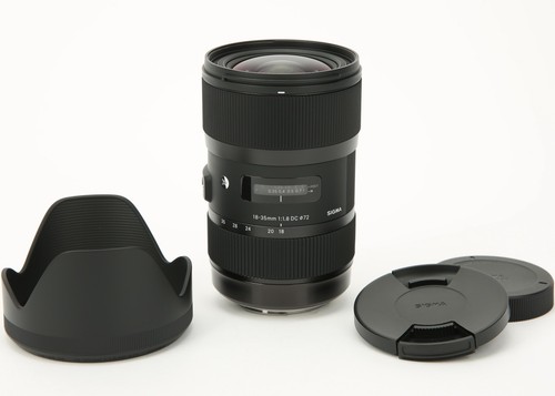 Sigma 35mm dc hsm art - f/1.8,