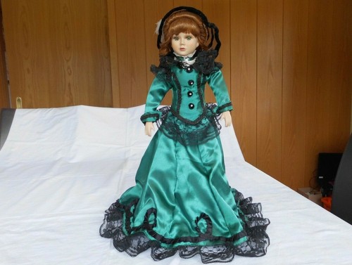 Nostalgische puppe mit hut - nostalgische,