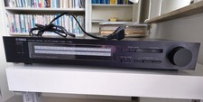 Yamaha AM/FM Stereo Tuner T-300