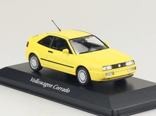 VW Corrado G 60 1990 gelb 1:43 Maxichamps Modellauto 940055602