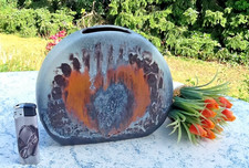 Dümler & Breiden Vase Relief