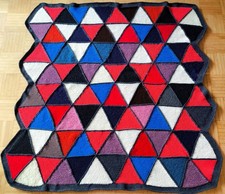 HÄKEL DECKE Granny Square gestrickt gehäkelt Wolle Plaid rot blau weiß 140 x132