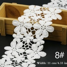 1m Spitze 110mm Stickereien