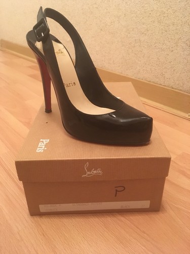 Christian louboutin pumps - christian,