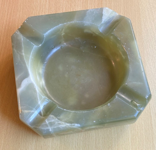 Aschenbecher aus onyx - aus,