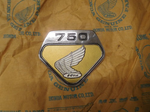 Honda 750 four emblem - cb,