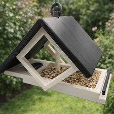 Vogelhaus hängend aus