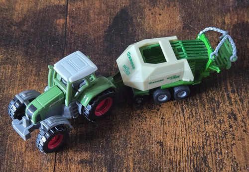 Siku 0858 traktor fendt - traktor,